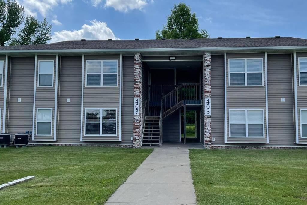 The Bernice - 2 Bedroom Apt In Quilt Town, Usa Hamilton Экстерьер фото